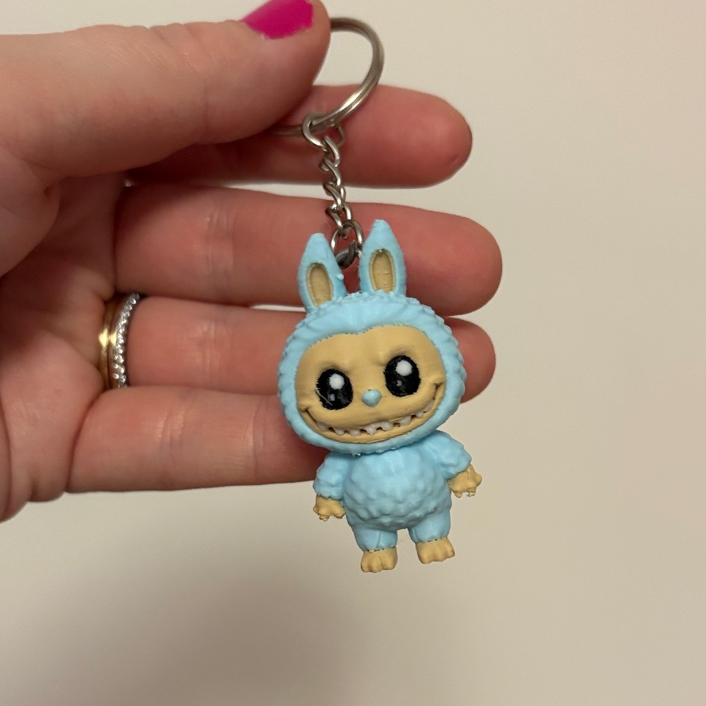 3D Printed Labubu Charming Blue Keychain - Picture 3 of 3